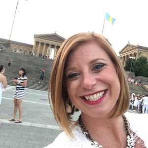 Meet your Posher, Farrah